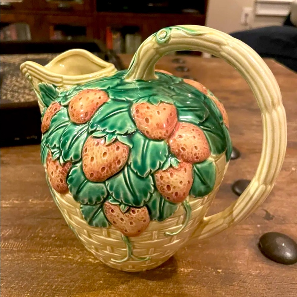 THE HALDON GROUP CERAMIC STRAWBERRY TEA SET